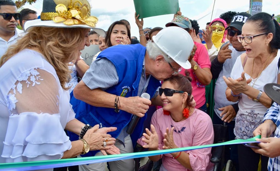 Alcalde Joao Herrera cortó cinta de maratón de obras para Soledad