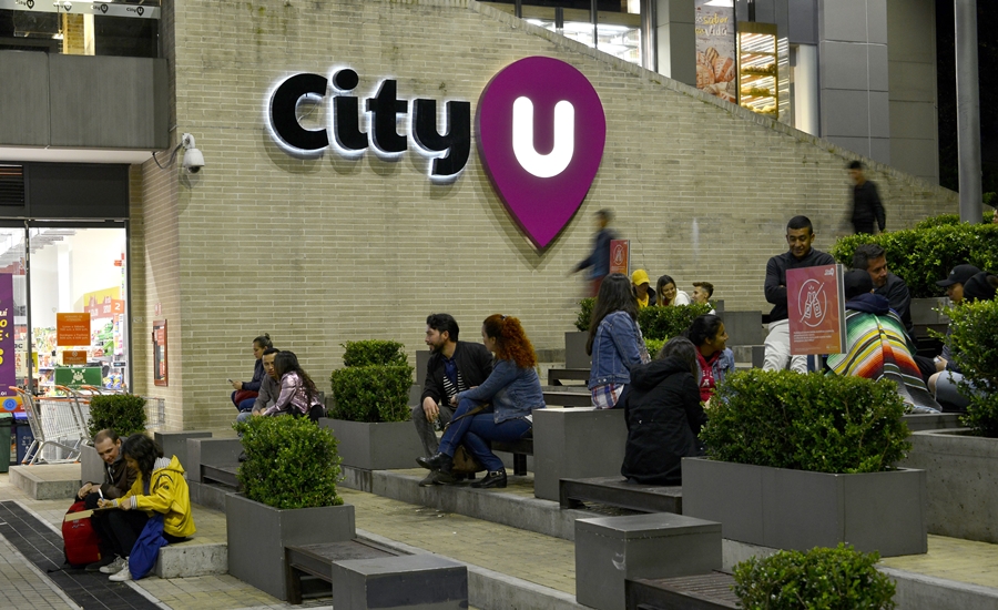 City U, robusta y moderna oferta de servicios en el eje ambiental del centro de  Bogotá