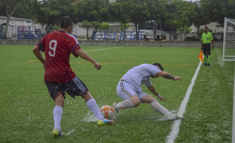 Ni el agua detiene los XXVIII Juegos Universitarios Nacionales