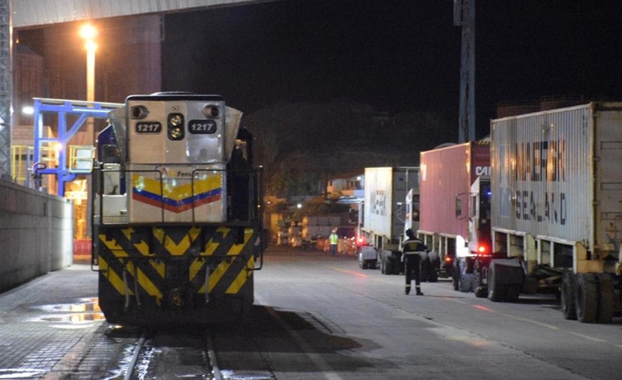 Inició la operación comercial del tren semanal entre La Dorada – Santa Marta – La Dorada