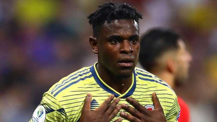 Duván Zapata salió de la concentración por lesión