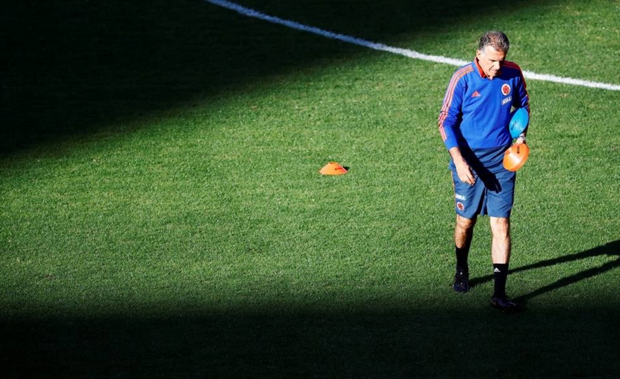 Carlos Queiroz entregó listado provisional de 34 jugadores para la fecha FIFA de noviembre