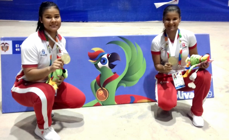 Hermanas karatecas Sharon y Shanee Torres Doncell entregan los primeros oros al Atlántico