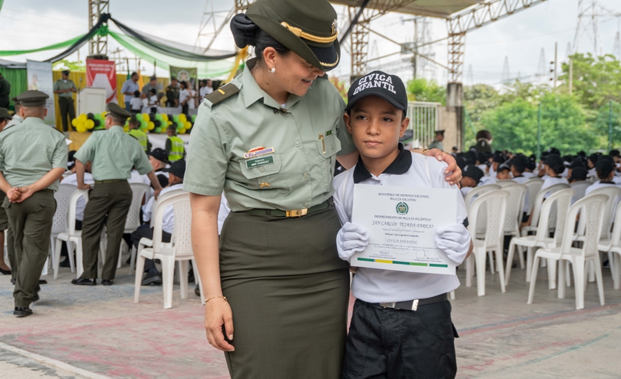Gobernación y Policía capacita a 500 niños para decir NO al reclutamiento forzado, abusos sexuales y drogadicción
