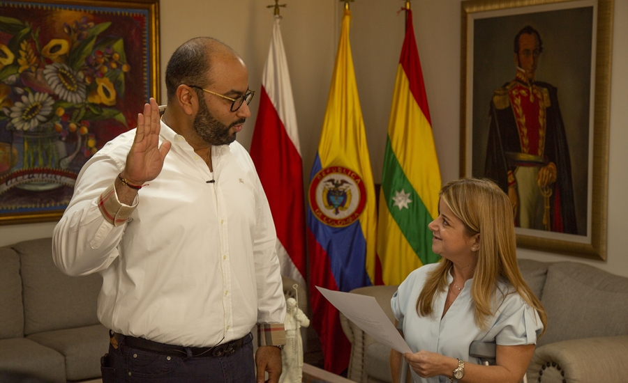 Jesús León Insignares, se posesionó como director de la C.R.A período 2020-2023