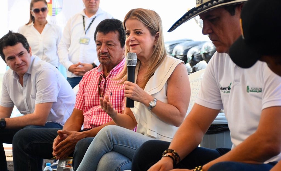 Elsa Noguera anuncia inversiones en agua potable para Ponedera