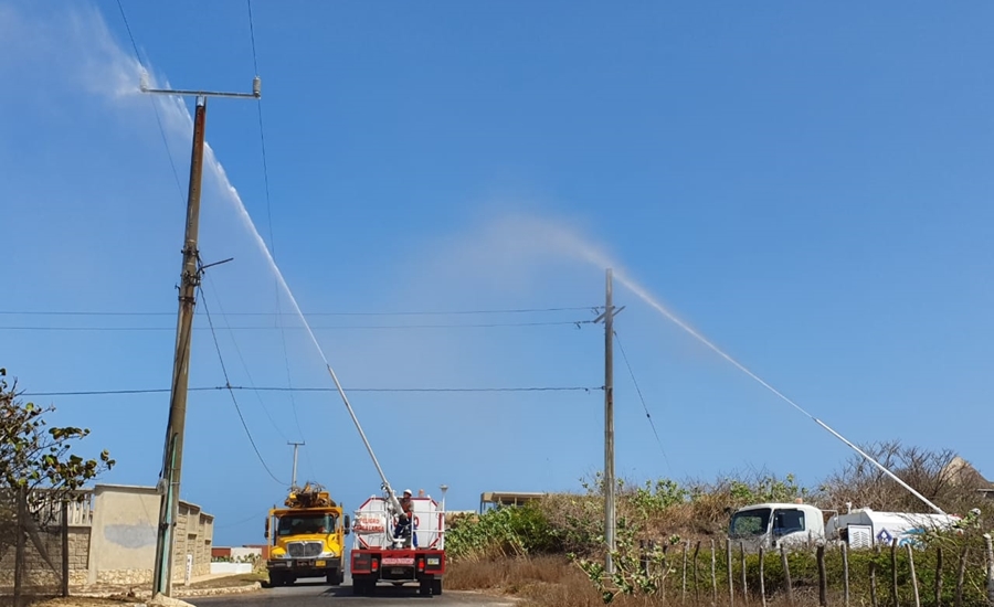 Lavado de redes eléctricas en Puerto Colombia