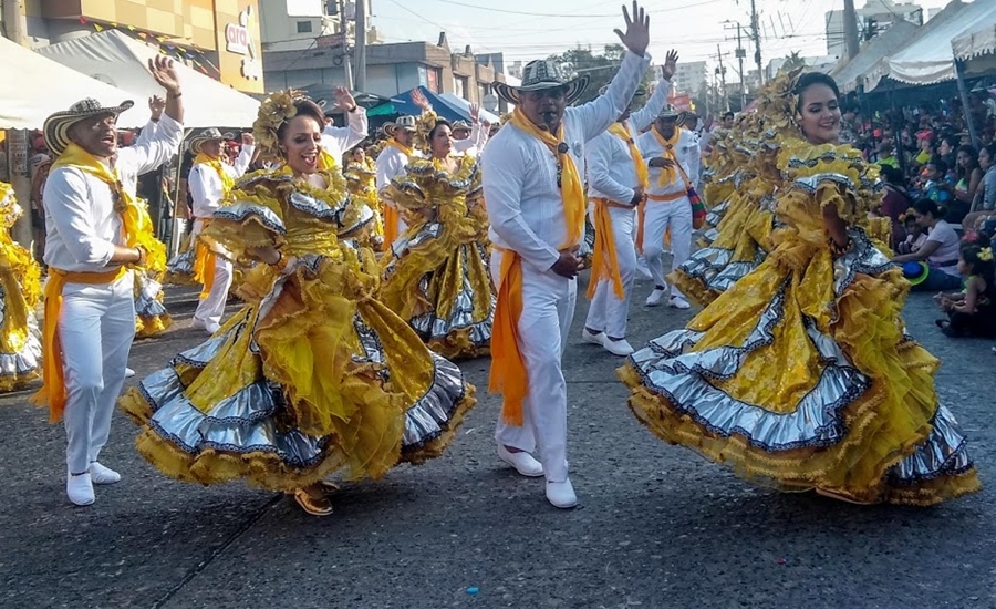 Espectacular cierre de fiesta con ‘Martes de Carnaval’ en la calle 84