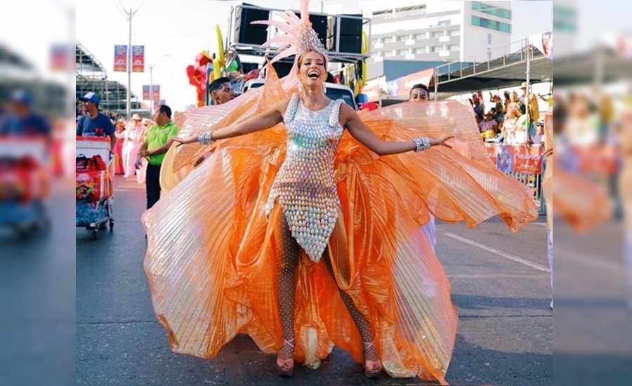 Con ‘Delmar’ Isabella nadó en el mar de gente de la vía 40