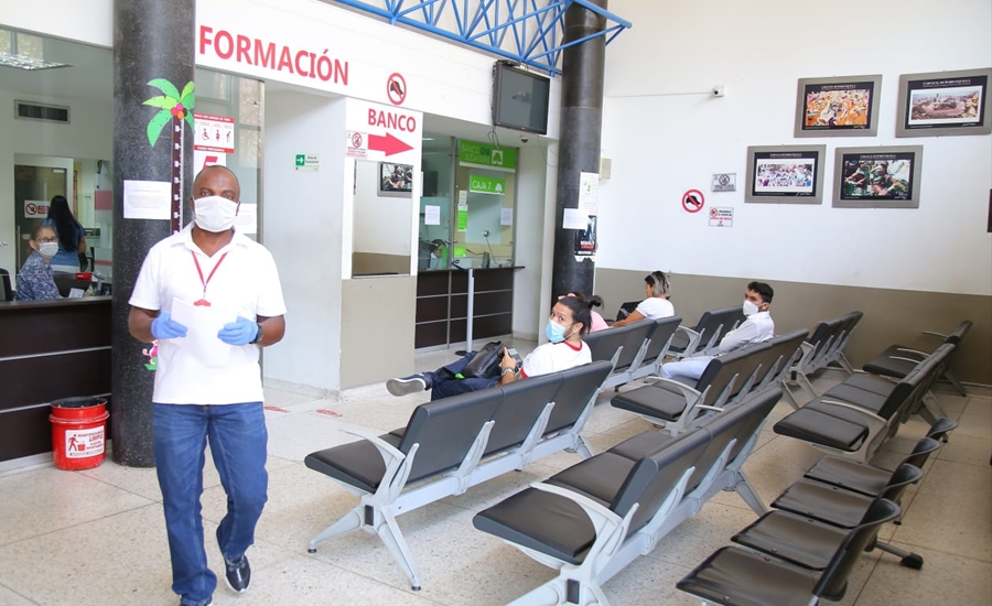 Con más personal, Oficina de Pasaportes en el Atlántico atiende contingencia por error del sistema