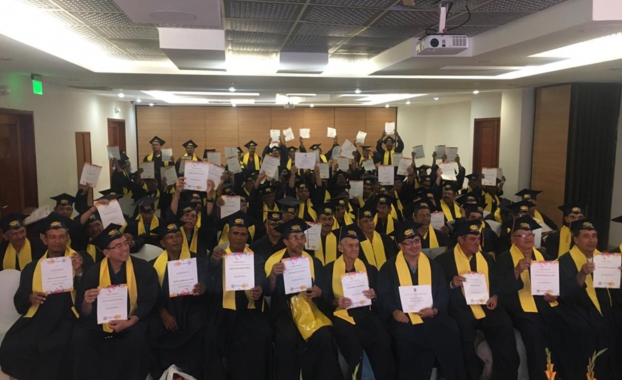 100 pintores se graduaron gracias a la alianza del SENA y Pintuco en Barranquilla