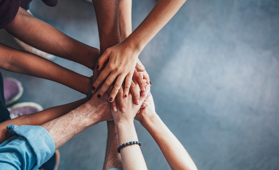 La Indiferencia de los Hombres y su Falta de Solidaridad