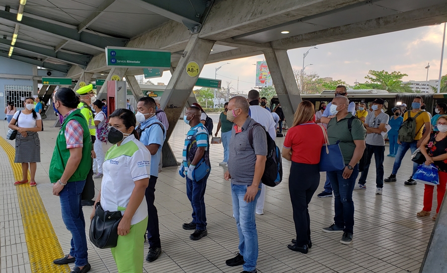 Transmetro movilizó a 380.010 usuarios durante los primeros 18 días de cuarentena