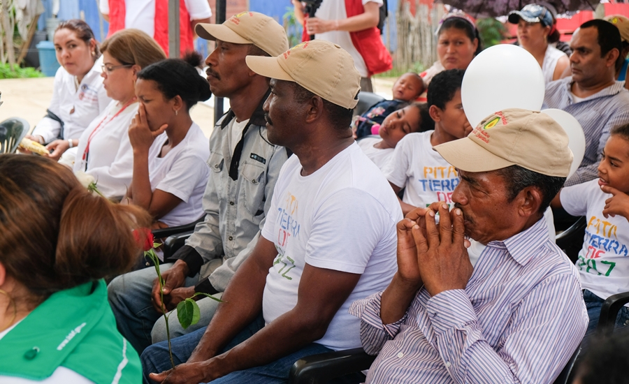 Nueve años de la mano de las víctimas del conflicto, trabajando por su reparación integral