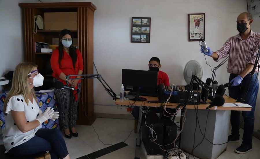 Desde Tubará, Gobernadora dio inicio al programa en inglés de la estrategia Escuela en Casa Radial