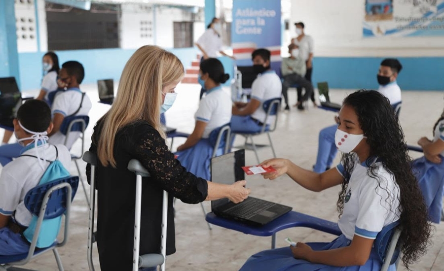 Gobernación garantiza internet gratuito a más de 33 mil estudiantes del Atlántico