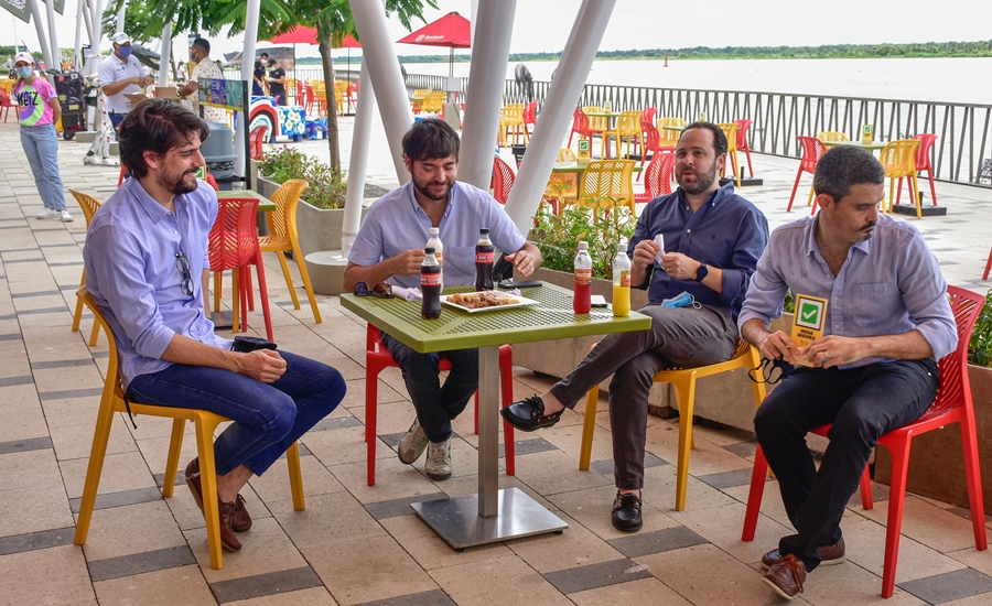 Con optimismo, reabren sus puertas al público los primeros 30 restaurantes en Barranquilla