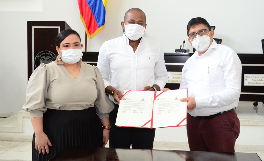 Asamblea y Uniatlántico firman convenio de cooperación para fortalecer la participación ciudadana