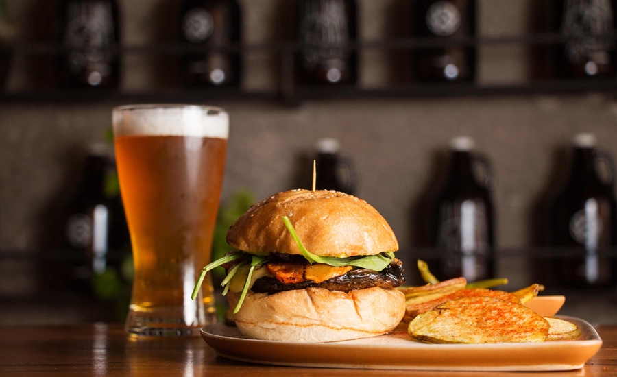 Distrito definió medidas para expendio y consumo responsable de bebidas alcohólicas en restaurantes con protocolos autorizados