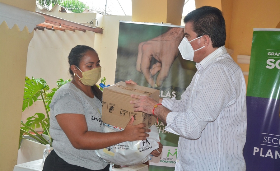 Alcaldía de Soledad entregó insumos agrícolas a 57 campesinos