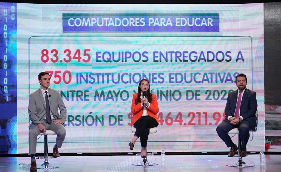 “El 70 % de los hogares colombianos estará conectado antes de agosto de 2022”: ministra Karen Abudinen