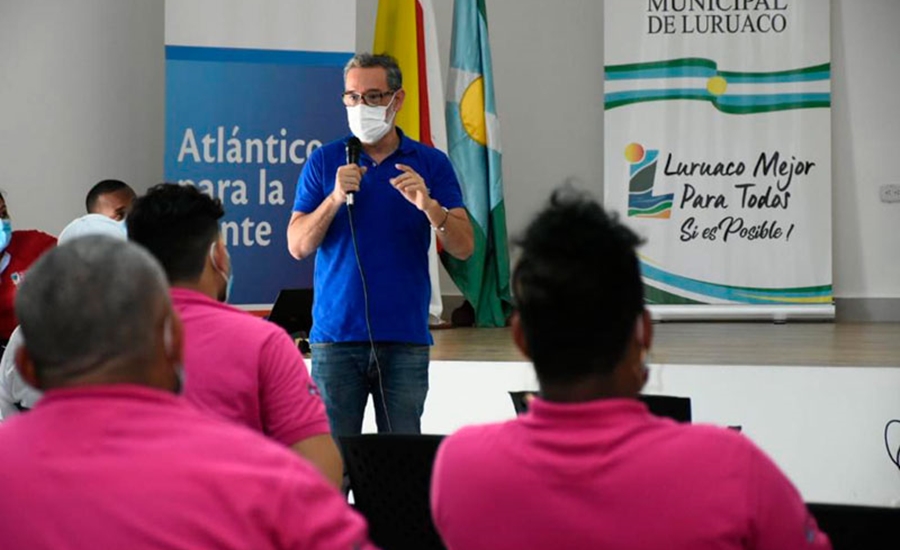 Socializan política pública para sector social LGBTI+