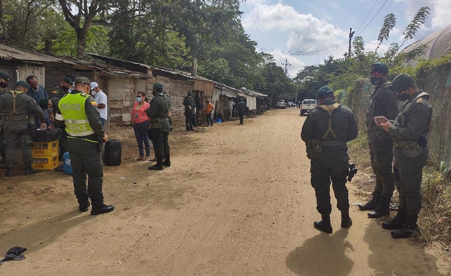C.R.A suspendió actividades de almacenamiento de combustible y minería artesanal en Baranoa y Juan de Acosta