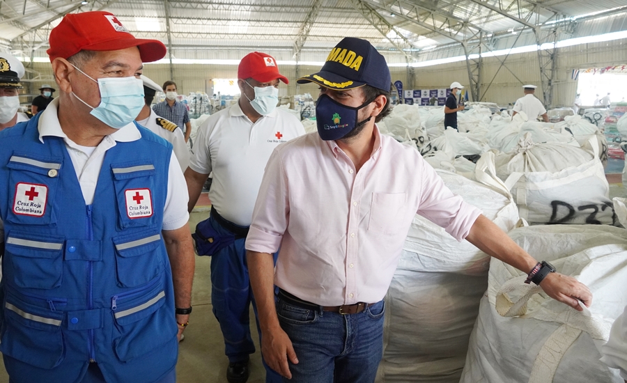 “Con estas 250 toneladas de ayudas enviamos un mensaje de unión y esperanza a la gente de San Andrés”: alcalde Pumarejo