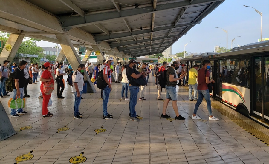 Transmetro invita a usuarios a no bajar la guardia frente a medidas de autocuidado en el Sistema