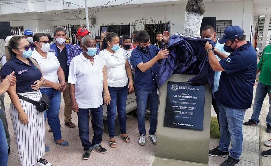 Villa Blanca ya disfruta de su parque