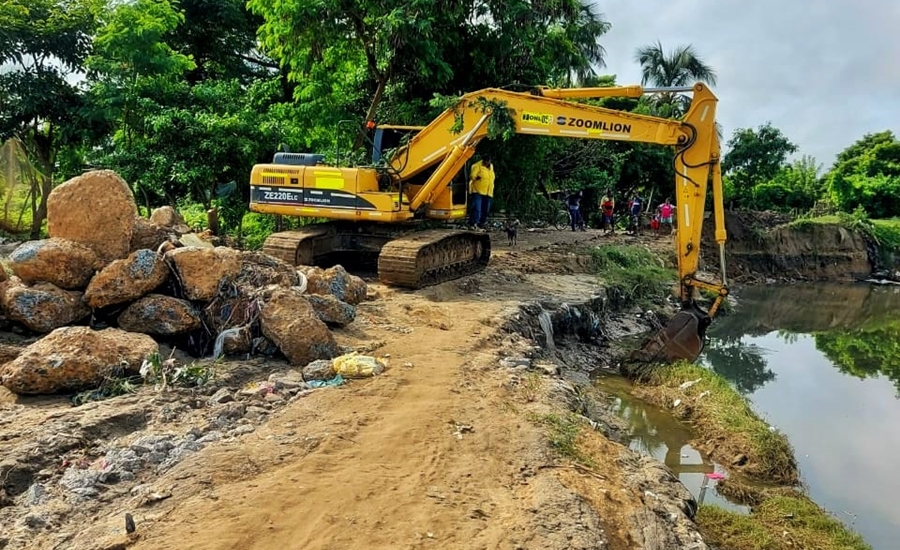 Avanzan intervenciones en laderas y taludes del arroyo El Platanal