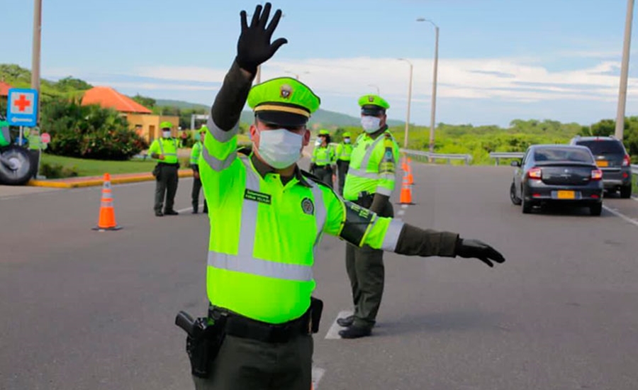 Tránsito del Atlántico realiza operativos para mantener la seguridad vial en el puente festivo