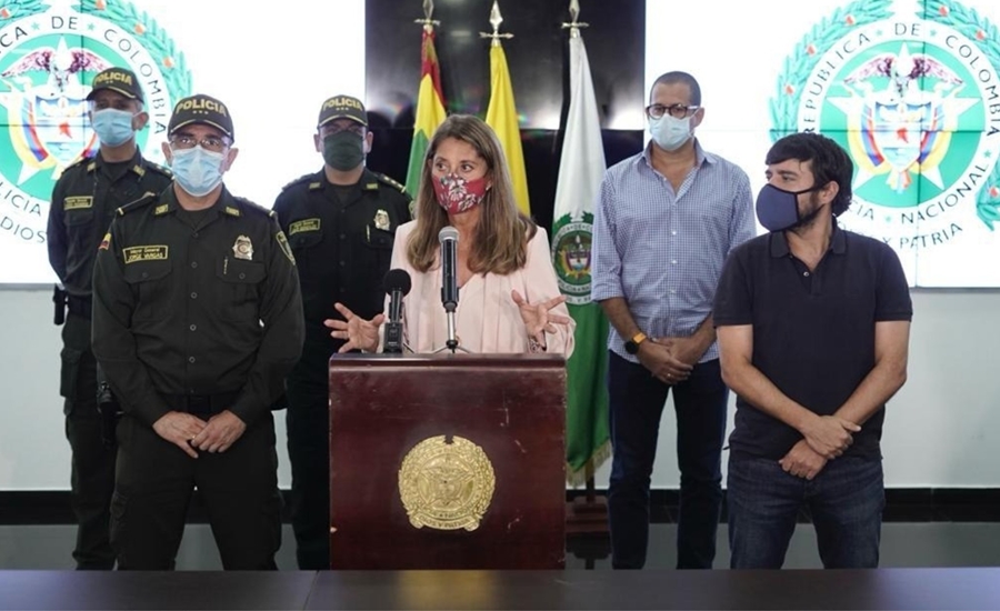 Recompensa de $50 millones por responsables de atentado en el centro de Barranquilla