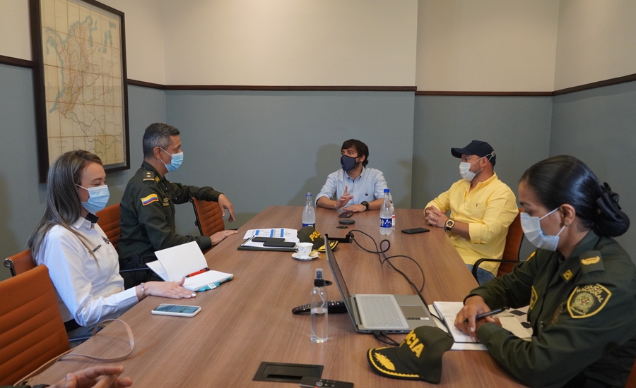 “Con tecnología, capacitación y articulación seguiremos dando golpes contundentes contra la delincuencia en Barranquilla”: alcalde Pumarejo