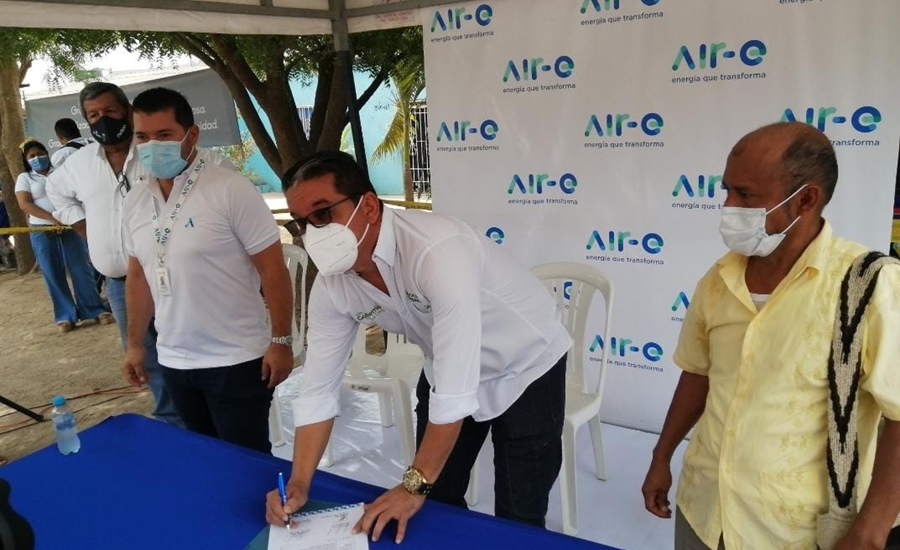 464 familias del barrio Santa Rosa de Sabanalarga tendrán redes eléctricas normalizadas