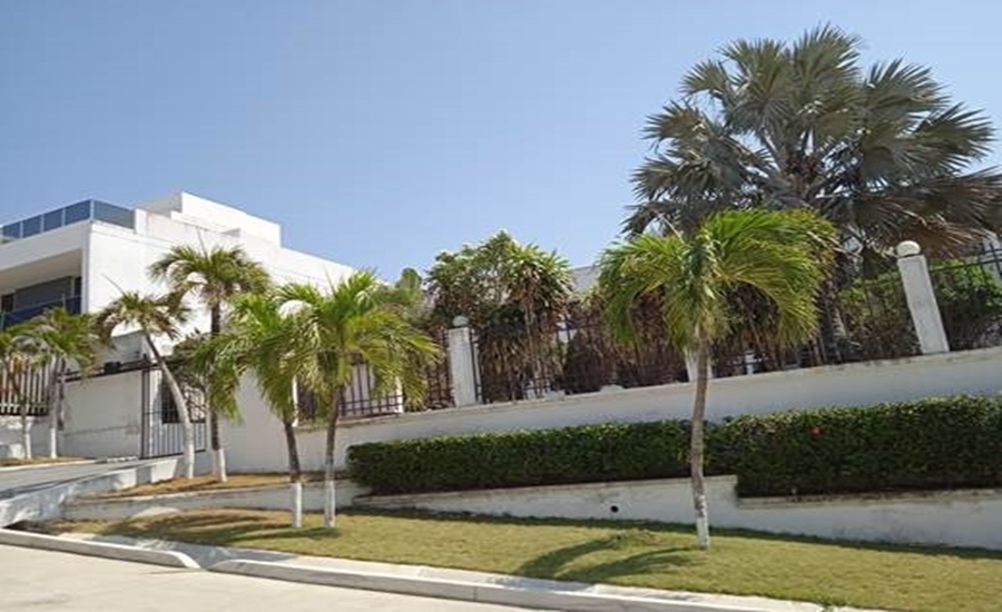Detectan conexión ilegal en lujosa vivienda en Villa Campestre