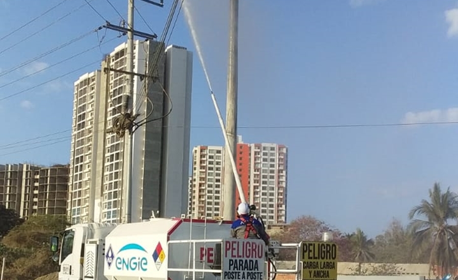 Air-e realiza cambio de postes y poda de árboles en Salgar y El Morro