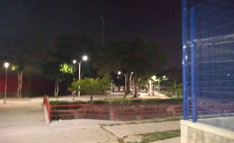 Continuo robo de redes y luminarias afectan iluminación del parque del estadio Metropolitano