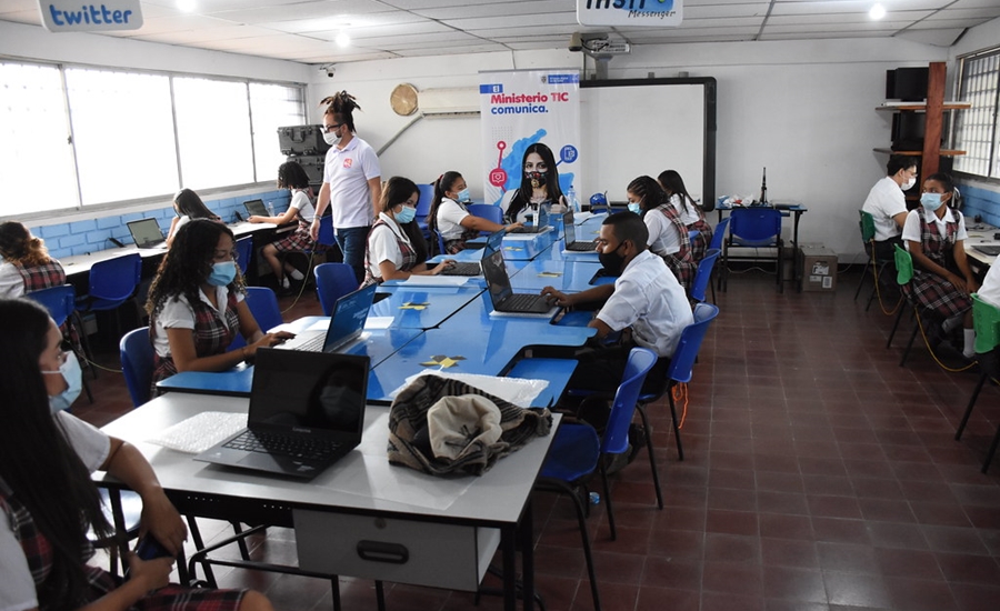 “Nueva oportunidad para que estudiantes de Atlántico reciban Internet y voz gratis con el Ministerio TIC”: Karen Abudinen