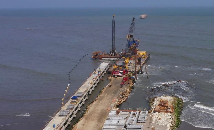 Terminó el pilotaje en las obras de reconstrucción del muelle de Puerto Colombia