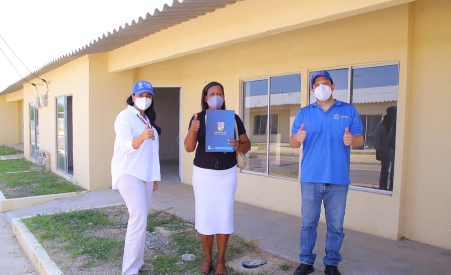 Gobernación del Atlántico entregó viviendas a 140 familias de Candelaria