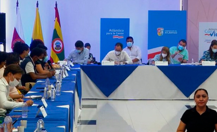Gobernadora abrió espacio de diálogo con jóvenes manifestantes del Atlántico