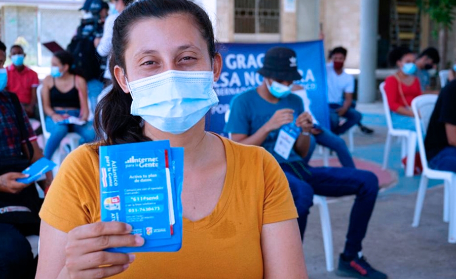 Más de 19 mil estudiantes de Uniatlántico recibieron chips de internet gratuito