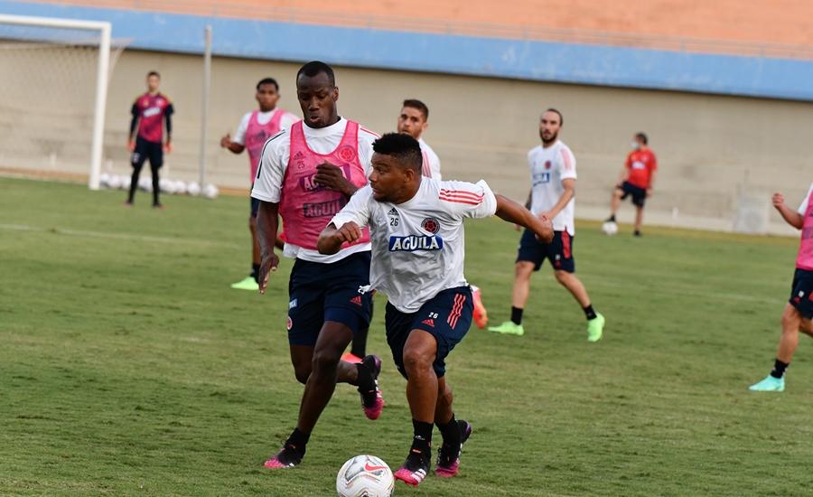 Selección Colombia se prepara para enfrentar a Perú