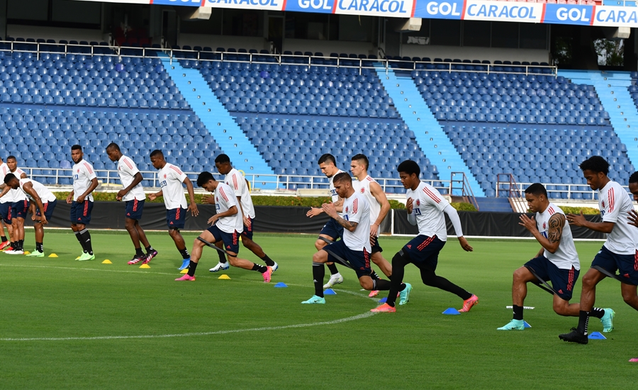 Selección Colombia entrenó en el Metropolitano