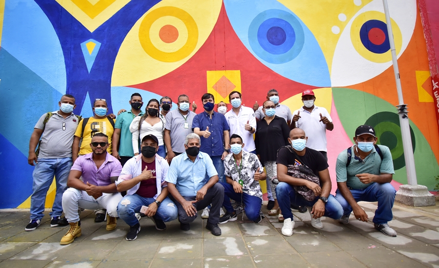 Barranquilleros tienen un nuevo espacio artístico para la elaboración de piezas decorativas