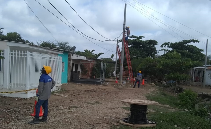 Avanza normalización eléctrica de 368 familias en el barrio Las Américas en Barranquilla