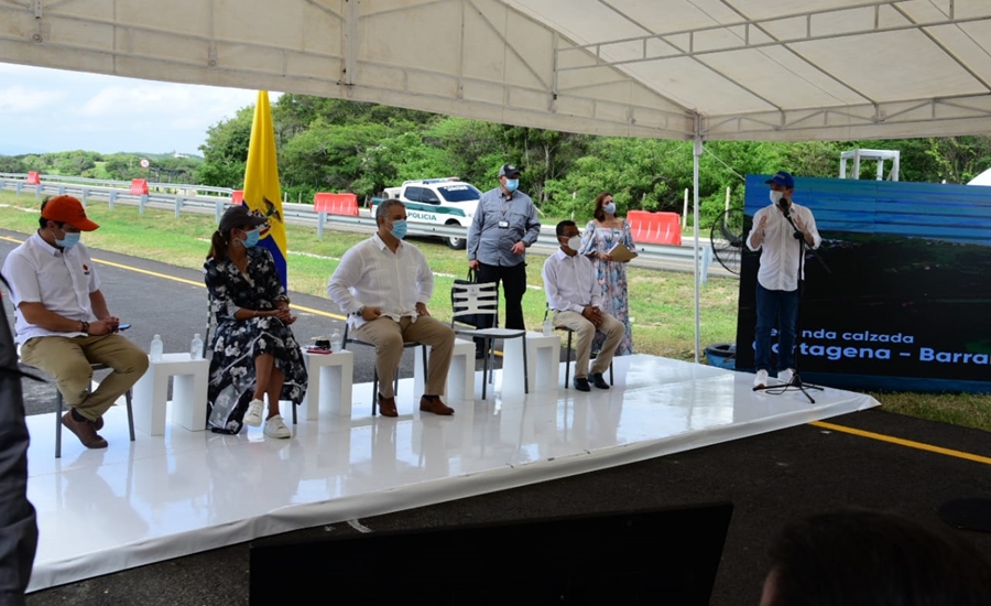 Presidente Duque puso al servicio de la comunidad 7 km de doble calzada entre Barranquilla y Cartagena