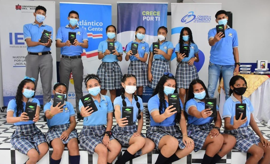 Estudiantes del Atlántico cuentan con aplicación móvil para descubrir su vocación profesional