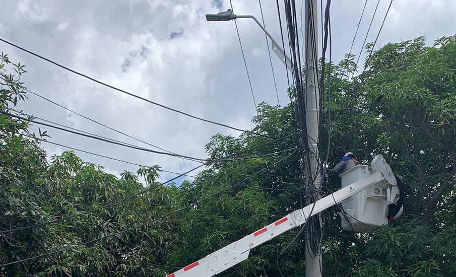 Air-e realiza mantenimiento de redes en sectores de Olaya, Recreo y Sabanalarga
